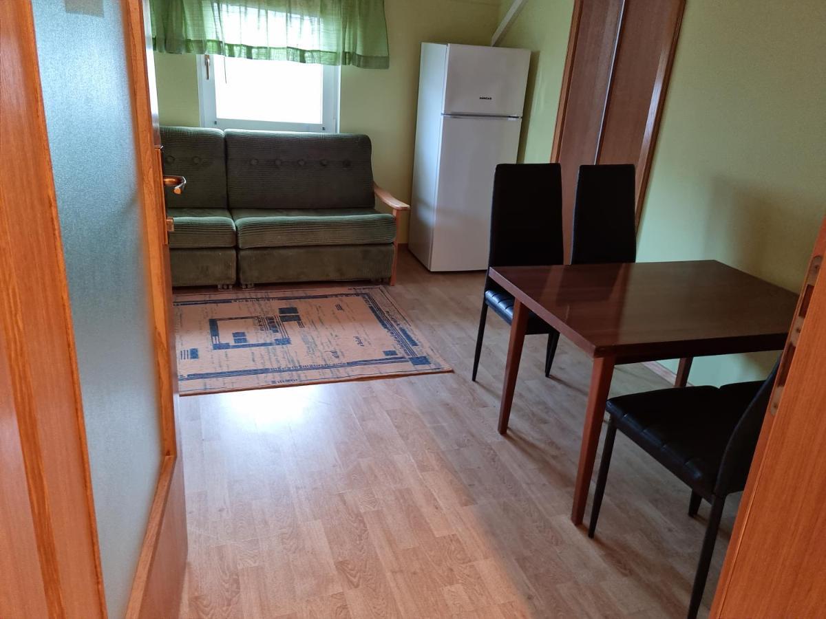 Emi 1 Apartment Vir Extérieur photo
